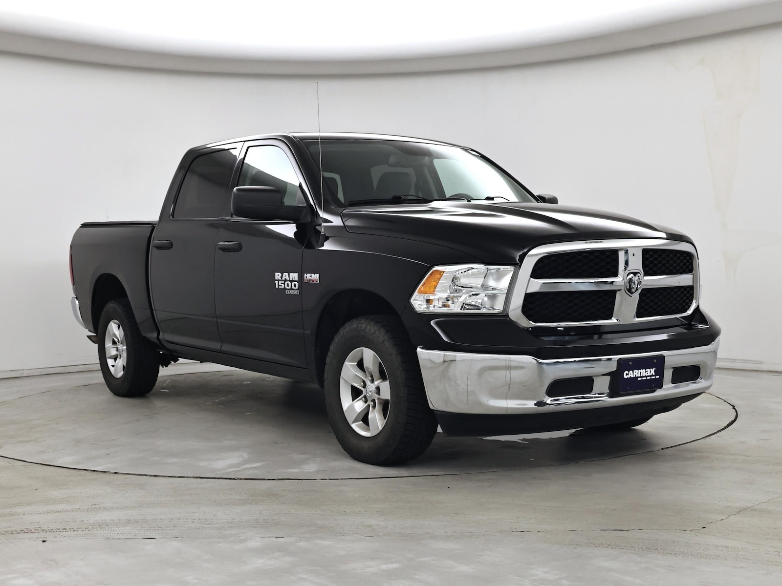 ram ram 1500 classic 2020 3C6RR7KT6LG130465 image ram ram 1500 classic 2020 3C6RR7KT6LG130465 image